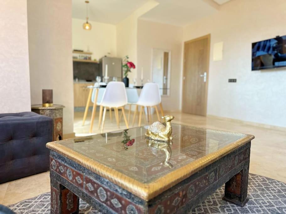Appart Majorelle Terrasse Wifi Centre Ville Marrakesh Bagian luar foto